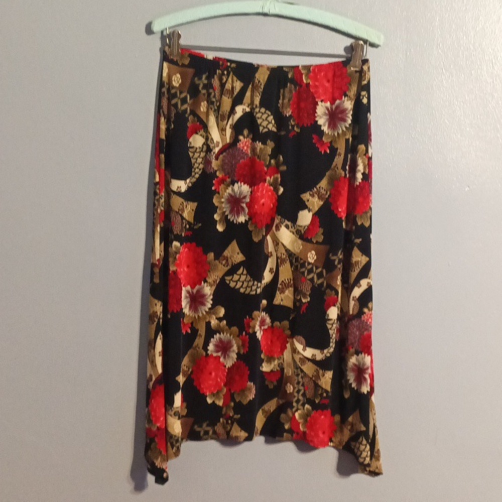 JKLA California women's shark bite skirt red, black,tan, brown, pink mul…